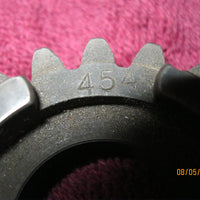 Replace 5th/6th 405 Gear with 16-12-452-01 plus 6th A/S 16-12-454-01 NOS